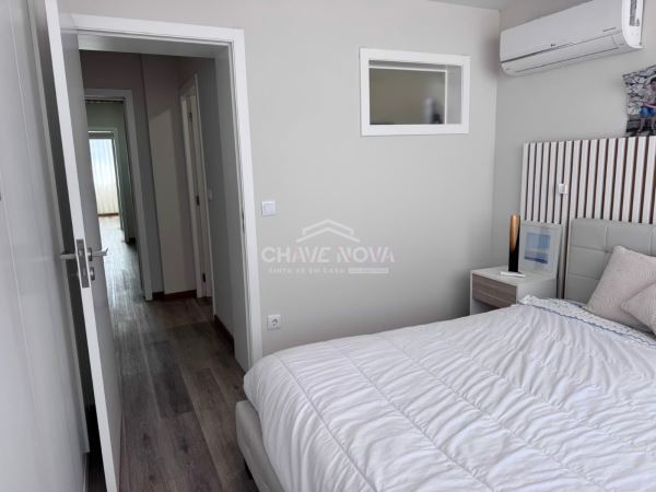 Apartamento T3 à Venda na Praia da Barra | 375 000€