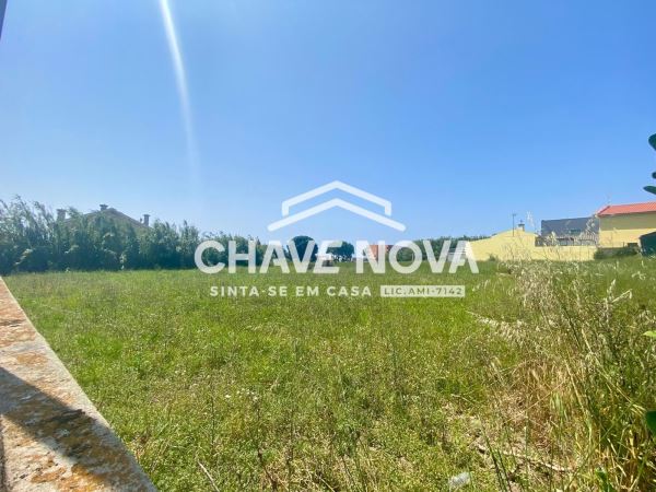 Terreno Urbano a 100 Metros da Praia – Lavra