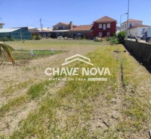 Terreno Urbano a 100 Metros da Praia – Lavra