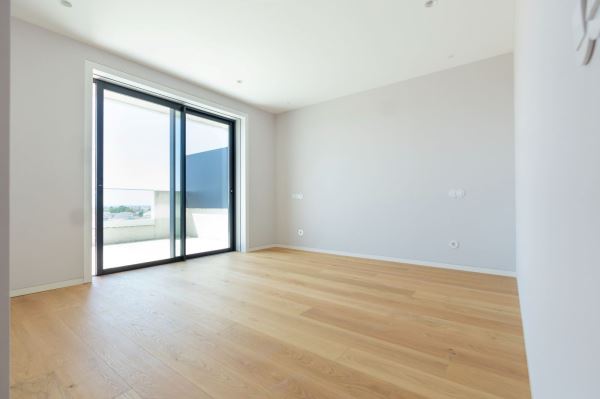 Penthouse T4 Duplex de Luxo com Vista Mar em Leça da Palmeira