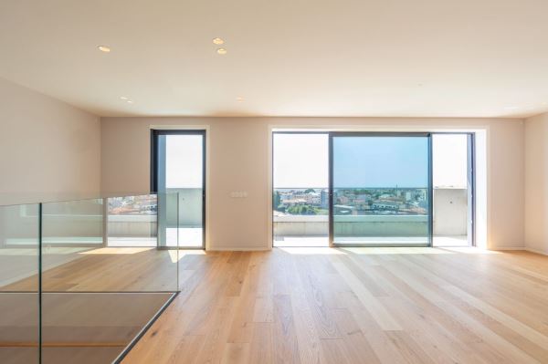 Penthouse T4 Duplex de Luxo com Vista Mar em Leça da Palmeira