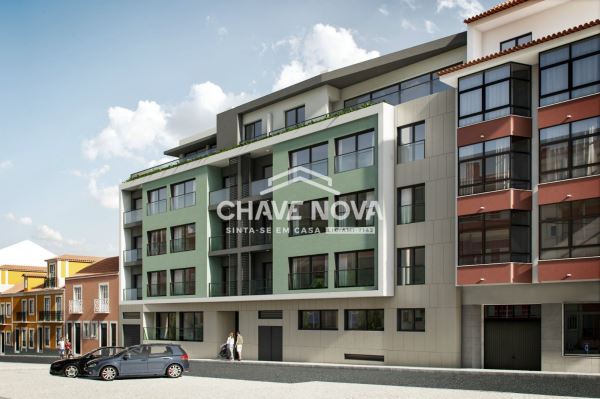 T3 em Cacilhas com terraço