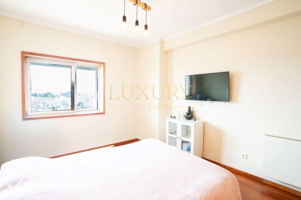 Apartamento T3, 6º Piso - Edificio Porto Magnum - Boavista 