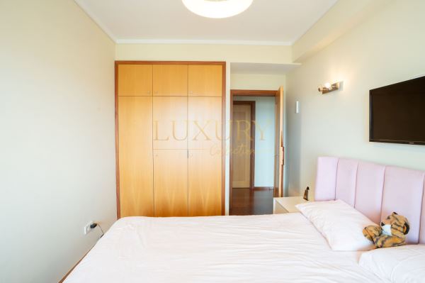 Apartamento T3, 6º Piso - Edificio Porto Magnum - Boavista 