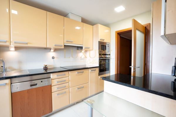 Apartamento T3, 6º Piso - Edificio Porto Magnum - Boavista 
