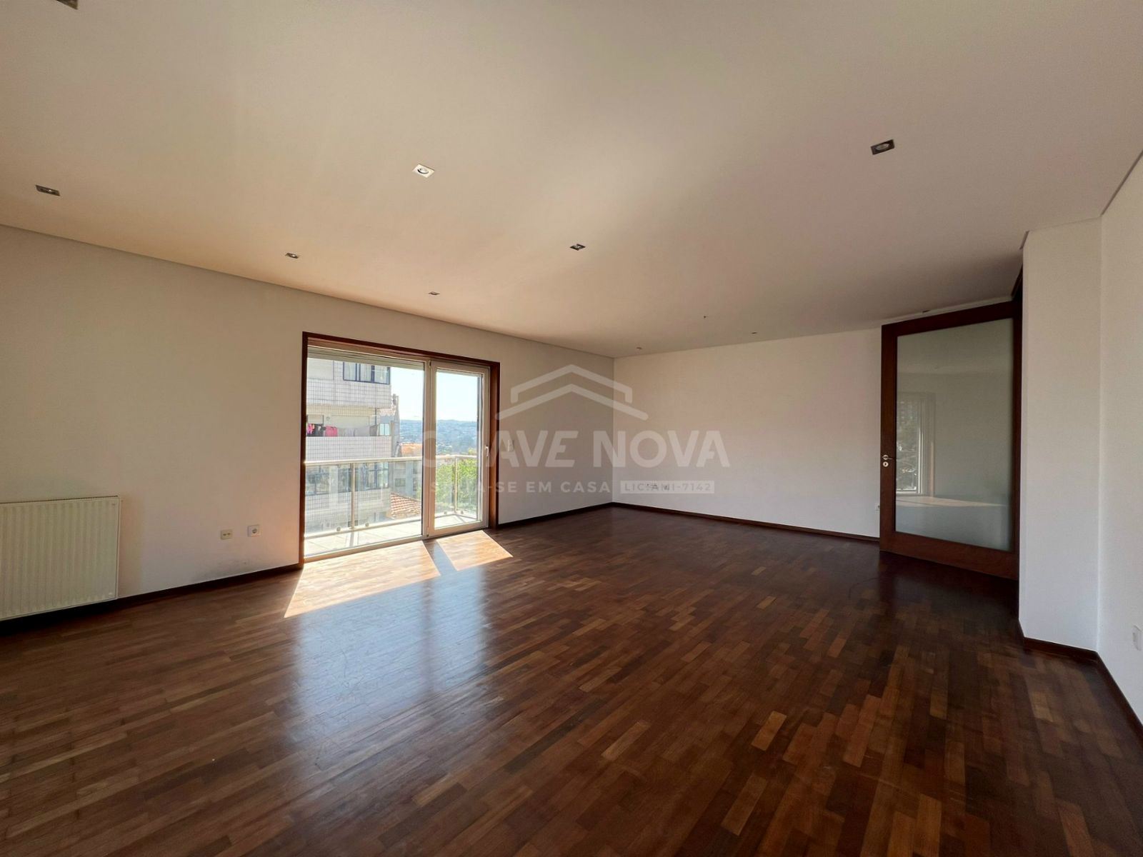 Apartamento T3 Praça das Flores - Bonfim - Porto