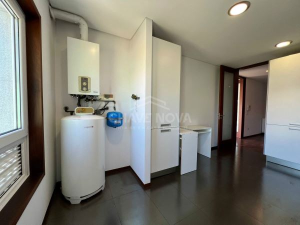Apartamento T3 Praça das Flores - Bonfim - Porto