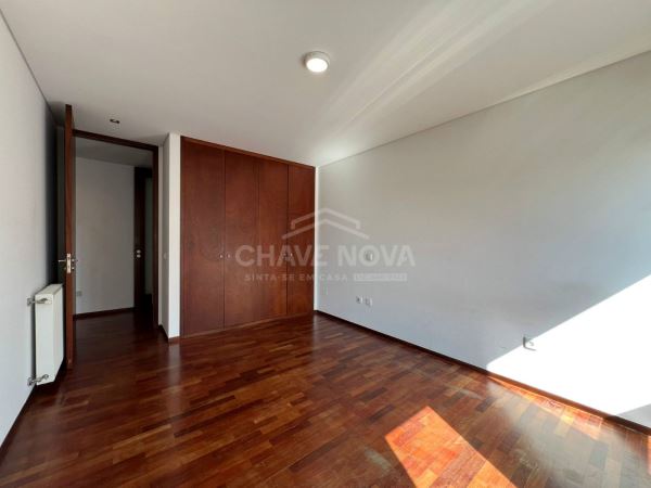 Apartamento T3 Praça das Flores - Bonfim - Porto