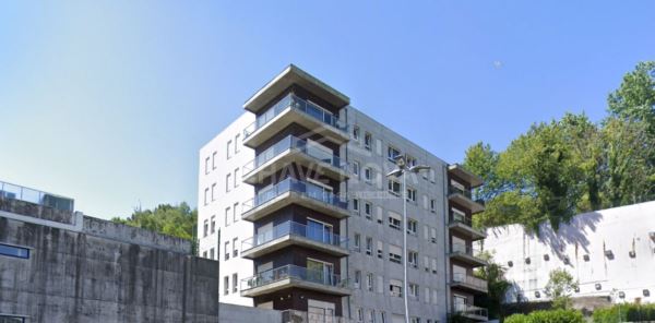Apartamento T3 Praça das Flores - Bonfim - Porto