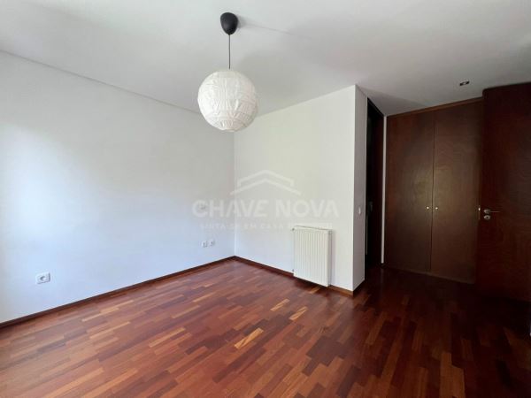 Apartamento T2 Praça das Flores - Bonfim - Porto