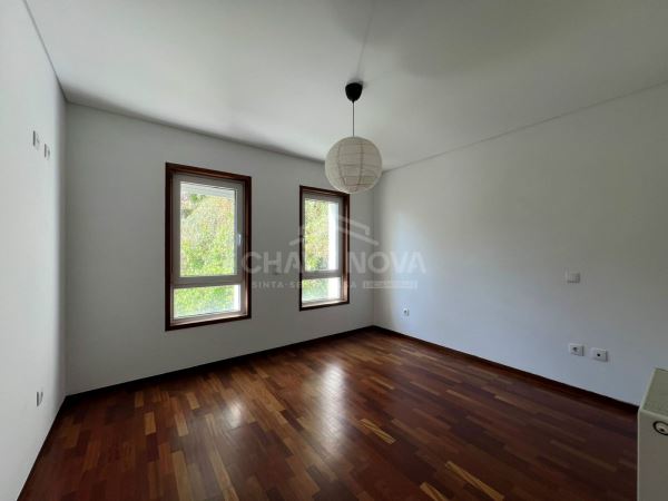 Apartamento T2 Praça das Flores - Bonfim - Porto