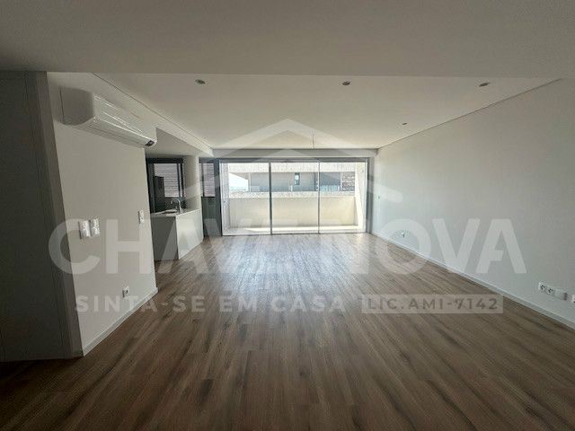  Apartamento T2 Novo – 107 m² –com terraço de cerca de 30m2-Centro de VNG-pronto habitar 