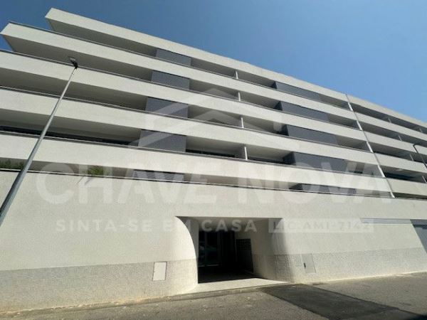  Apartamento T2 Novo – 107 m² –com terraço de cerca de 30m2-Centro de VNG-pronto habitar 