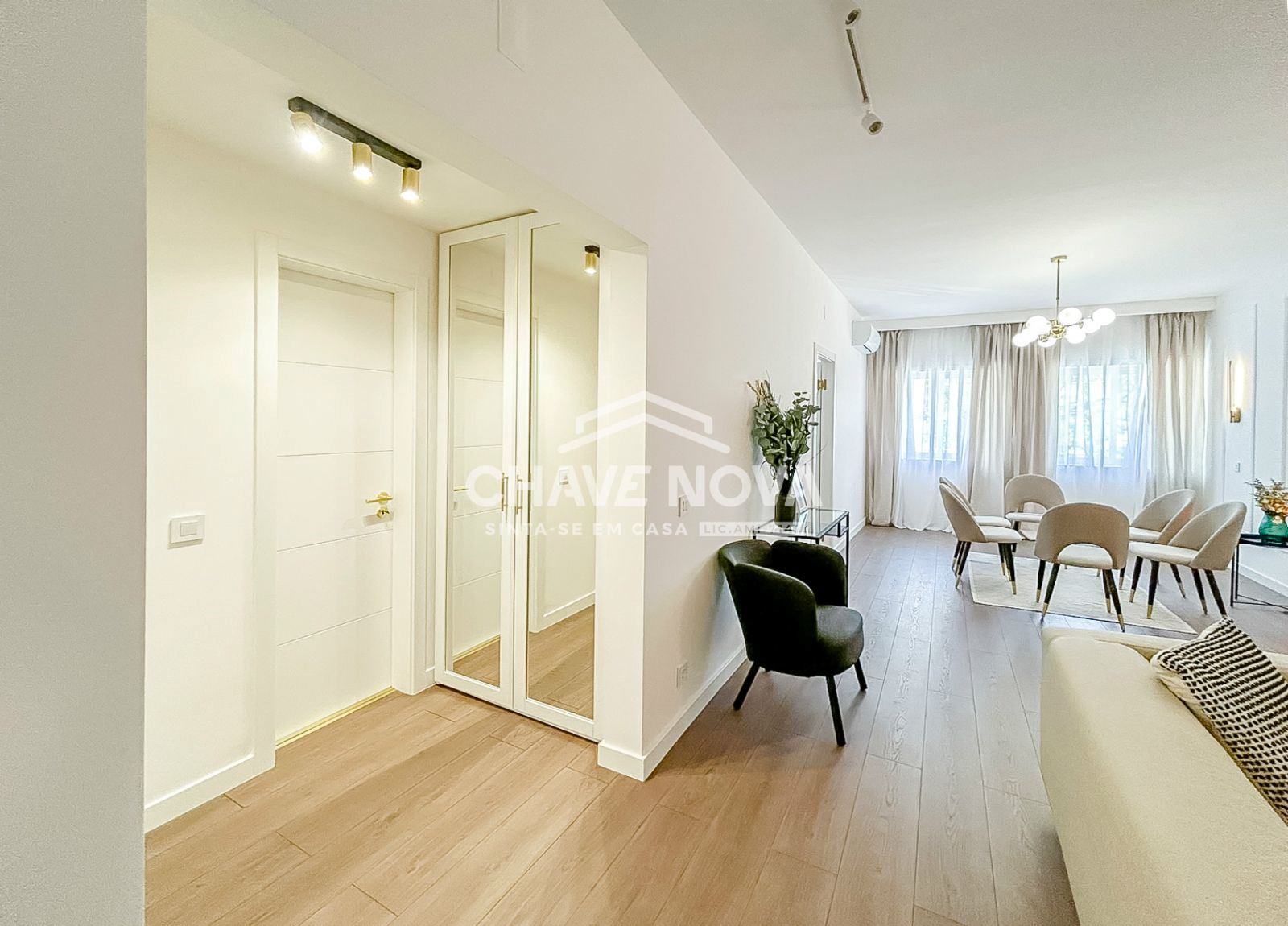 Apartamento T2 remodelado em Lisboa
