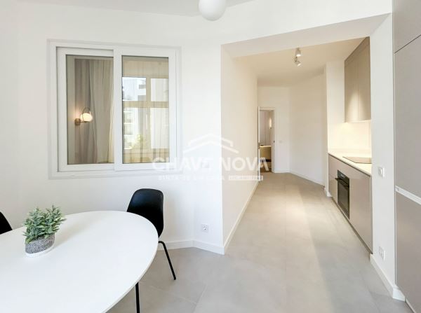 Apartamento T2 remodelado em Lisboa