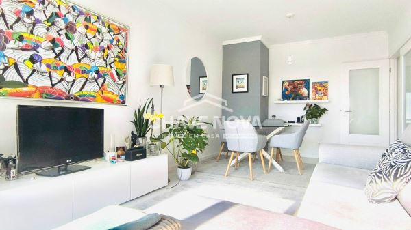 Apartamento T1 com Vista Mar em Canidelo – A 2 Minutos da Praia!
