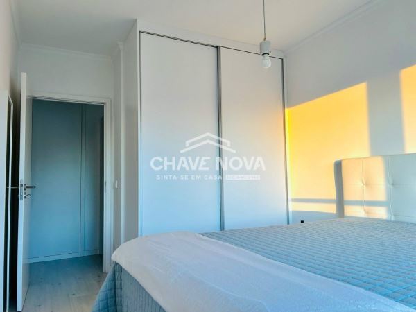 Apartamento T1 com Vista Mar em Canidelo – A 2 Minutos da Praia!