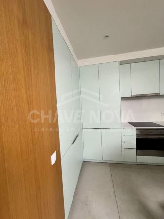 Arrendamento T2 – Antas Atrium | Piscina, Ginásio e Conforto Moderno