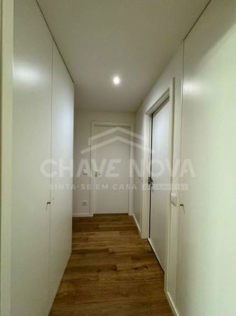 Arrendamento T2 – Antas Atrium | Piscina, Ginásio e Conforto Moderno