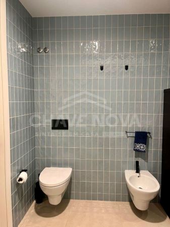 Apartamento T1 a venda na Rua Professor Armando De Castro