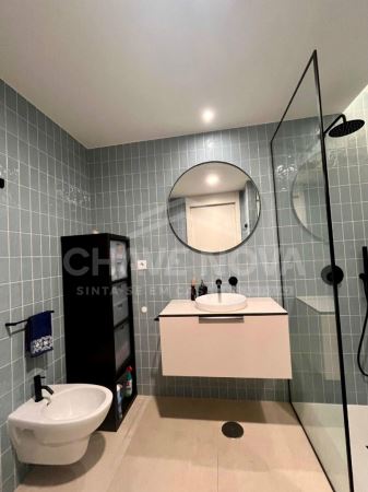 Apartamento T1 a venda na Rua Professor Armando De Castro