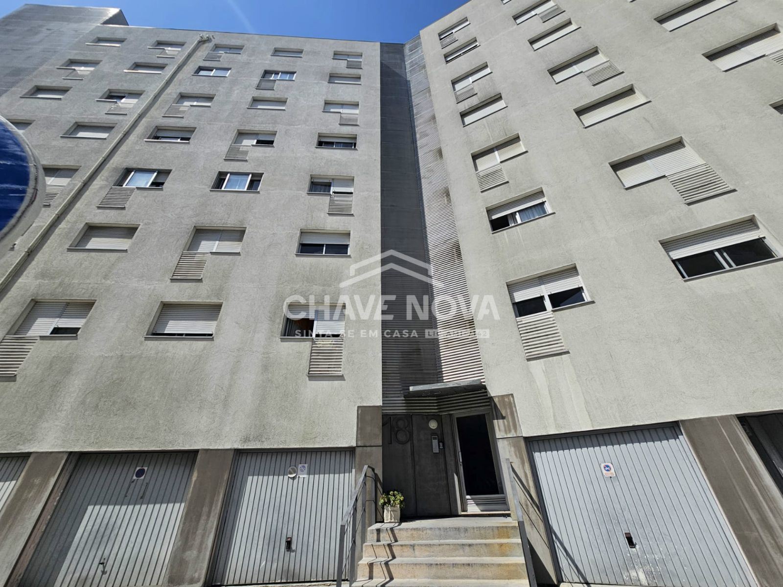 Apartamento T1 c/ Arrumo em Vilar de Andorinho (Vila D'Este)