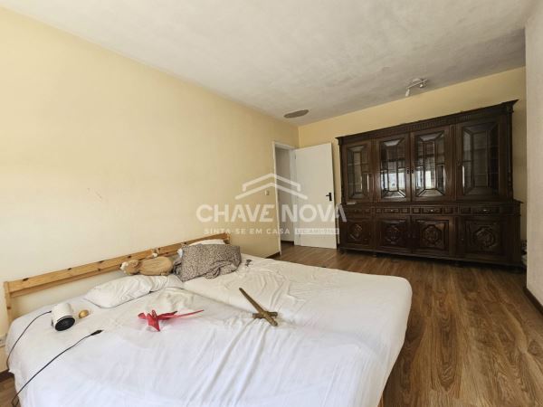 Apartamento T1 c/ Arrumo em Vilar de Andorinho (Vila D'Este)