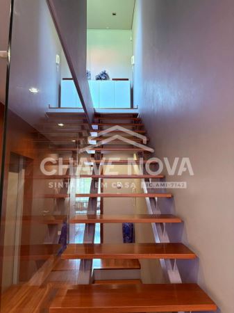 Moradia de luxo V4 com 4 pisos e elevador em Leça da Palmeira - Zona Histórica