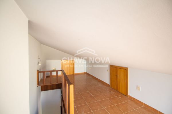 Moradia em Mafamude junto a Santo Ovídeo 