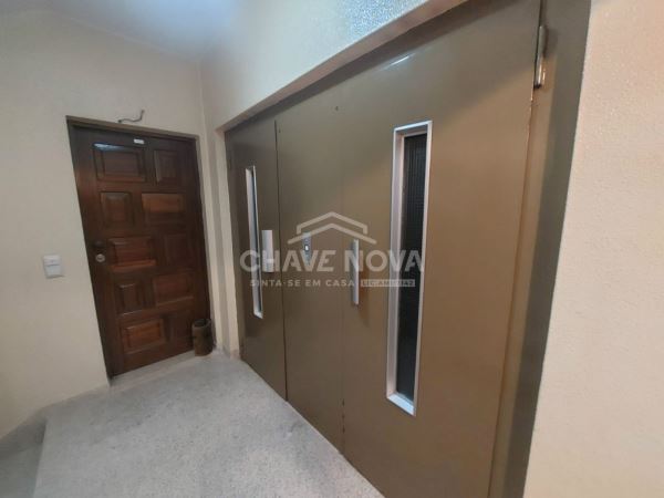 T2+1 junto ao El corte Inglês com garagem, elevador e arrumo privativo.