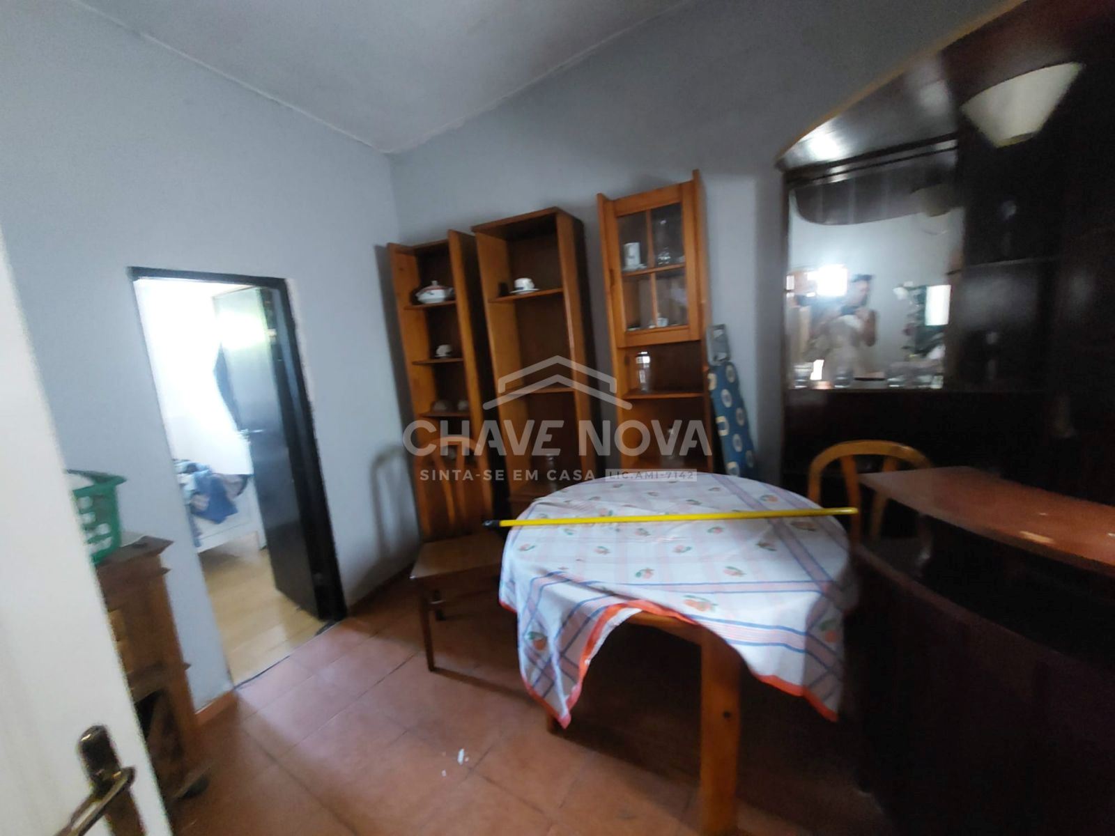 Casa em ilha no centro de Oliveira do Douro