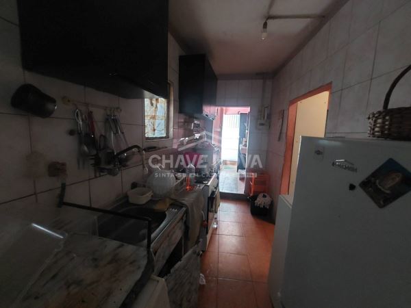 Casa em ilha no centro de Oliveira do Douro
