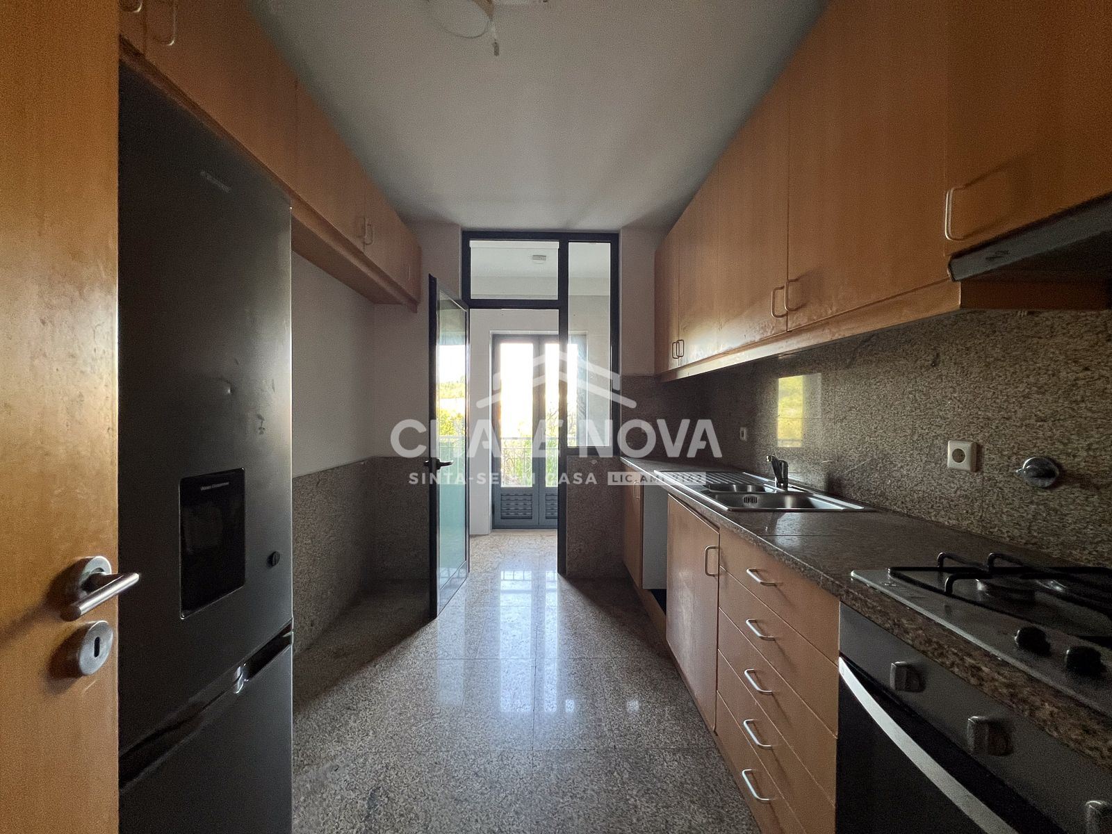 Apartamento T3 situado em Oliveira do Douro Empreendimento Quinta da Seara