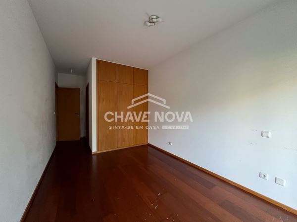 Apartamento T3 situado em Oliveira do Douro Empreendimento Quinta da Seara
