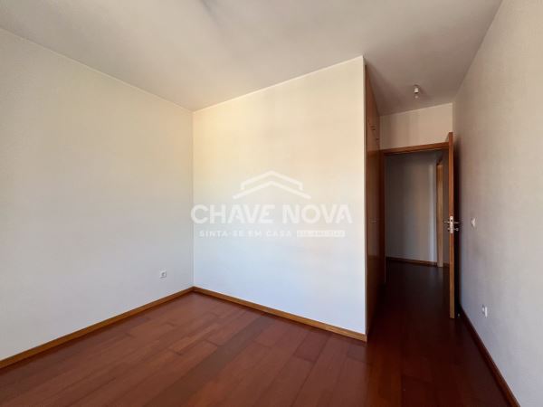 Apartamento T3 situado em Oliveira do Douro Empreendimento Quinta da Seara