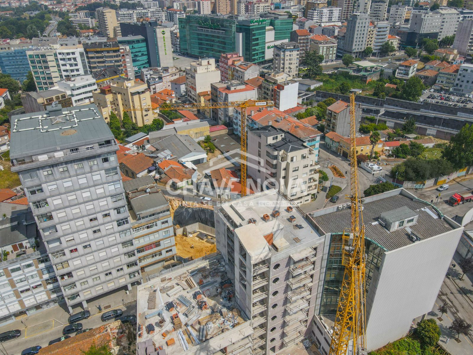 Loja para Venda em Arcozelo
