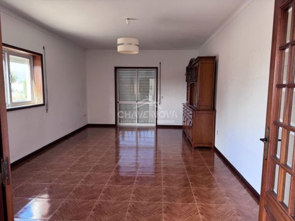 Moradia T3 Geminada à Venda em Sangalhos | 285.000€