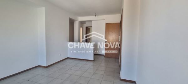 Apartamento T3 em Carnaxide