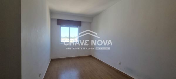 Apartamento T3 em Carnaxide