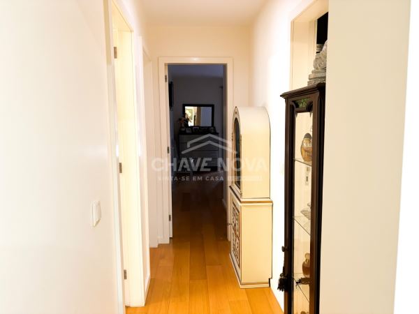 Apartamento T4  com Terraço e 4 frentes em Canidelo