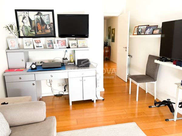 Apartamento T4  com Terraço e 4 frentes em Canidelo