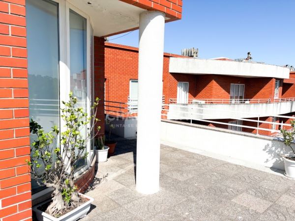 Apartamento T4  com Terraço e 4 frentes em Canidelo