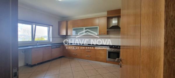 Moradia T4 em Carvoeira (Mafra)