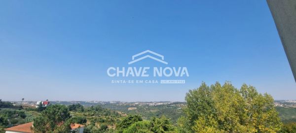 Moradia T4 em Carvoeira (Mafra)