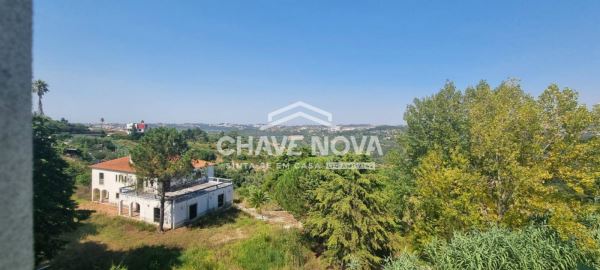 Moradia T4 em Carvoeira (Mafra)