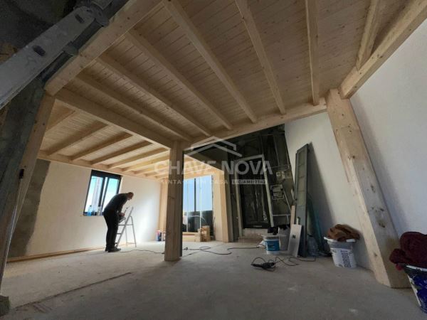 lha com 6 Habitações em Vila Nova de Gaia – Junto ao Metro