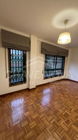Apartamento T3 | Rés-do-chão | Rua Alves Redol – Pedrouços