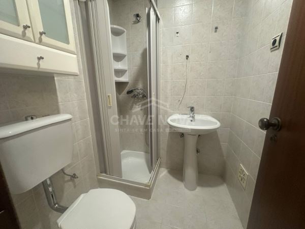Apartamento T3 | Rés-do-chão | Rua Alves Redol – Pedrouços