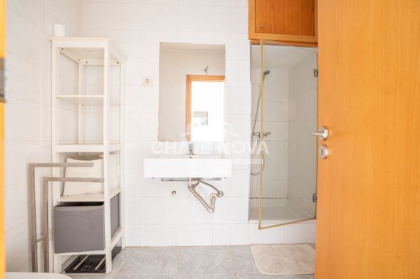 Apartamento T3 junto ao Arrábida Shopping!