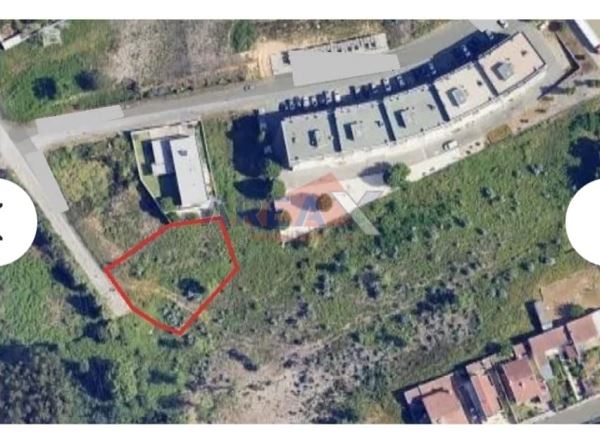 Land for sale in Santa Maria da Feira, Portugal — €75,000